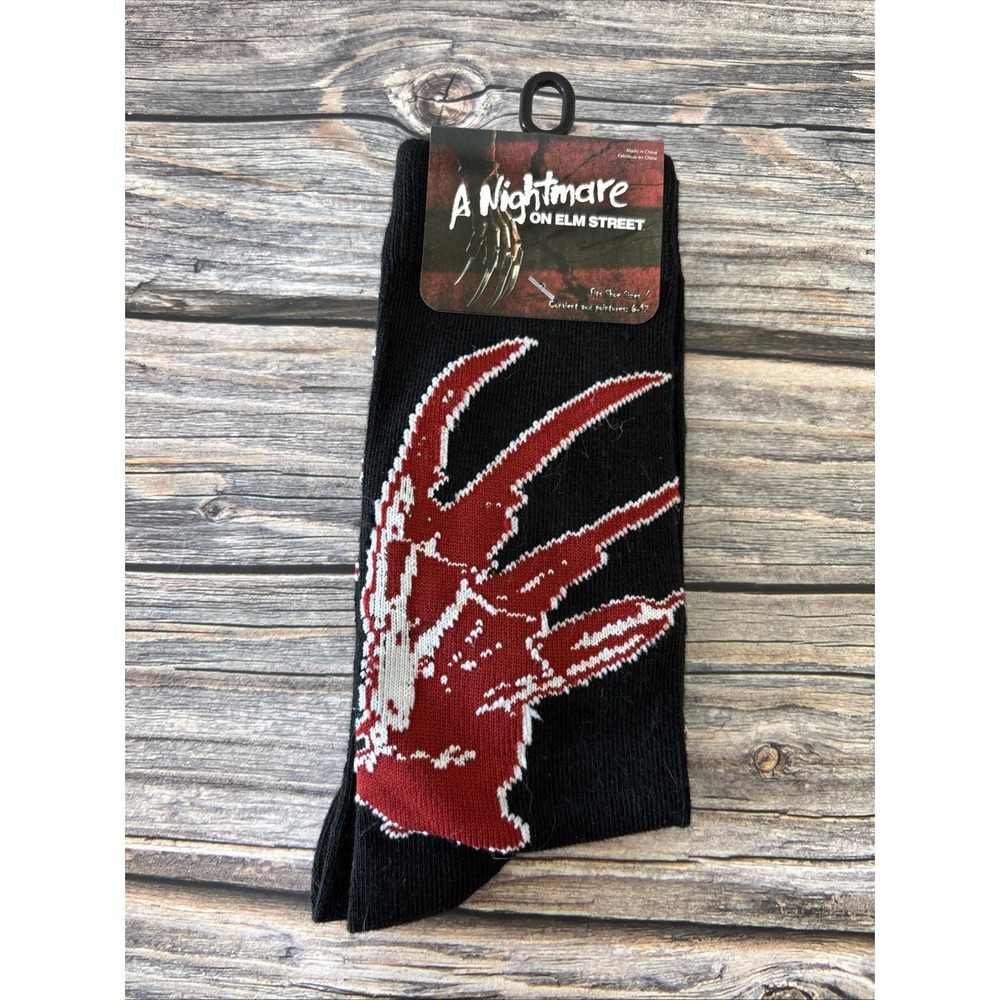 Nightmare On Elm Street Horror Theme Novelty Unisex Crew Socks Size 6-12 NWT